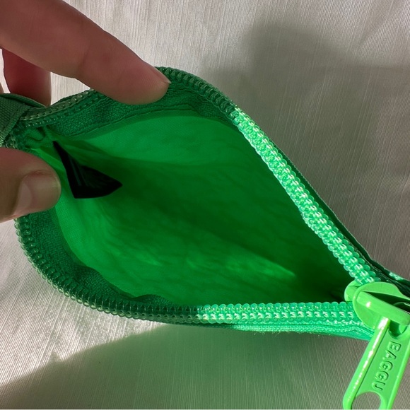 Baggu Small Flat Pouch - Picture 2 of 4